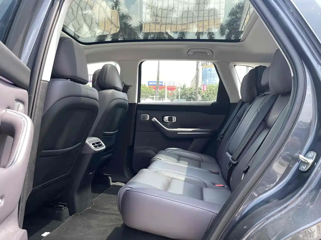 Фото машины 10