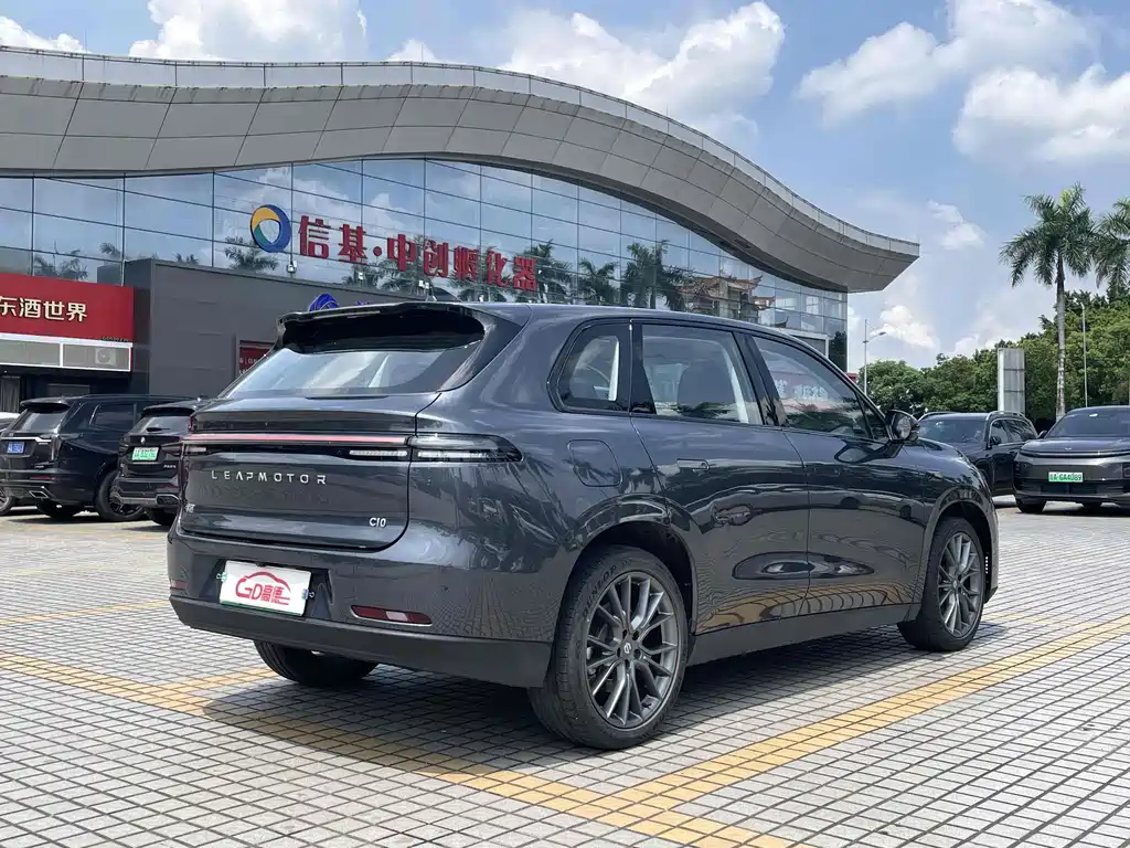 Фото машины 21