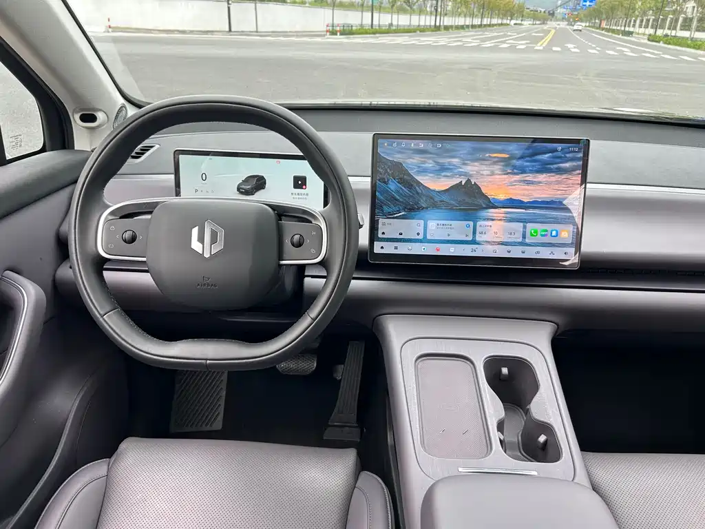 Фото машины 24