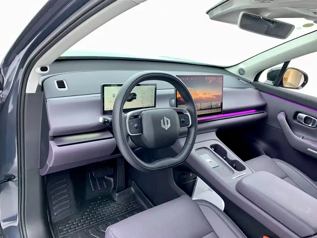 Фото машины 24