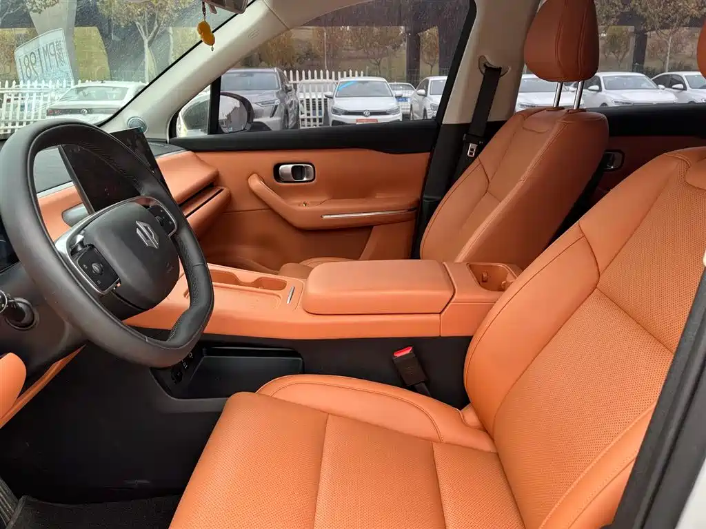 Zero run C10 2024 model 210 Smart Edition