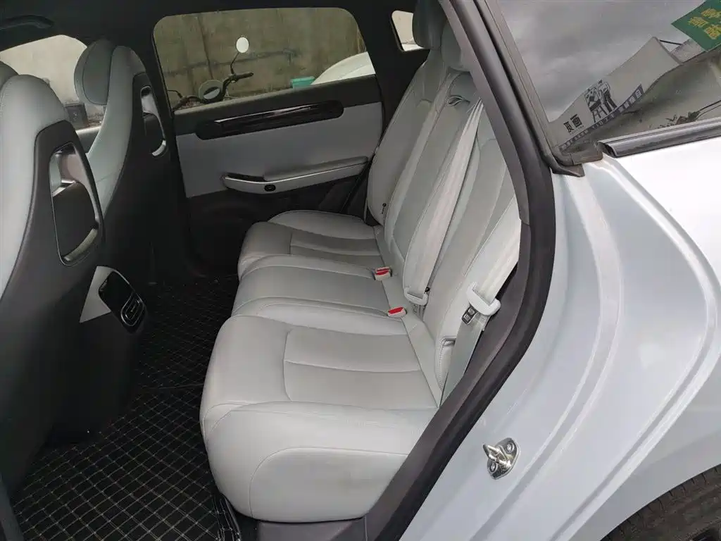 Фото машины 10