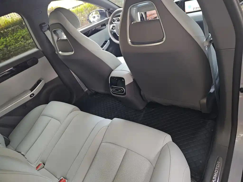 Фото машины 10