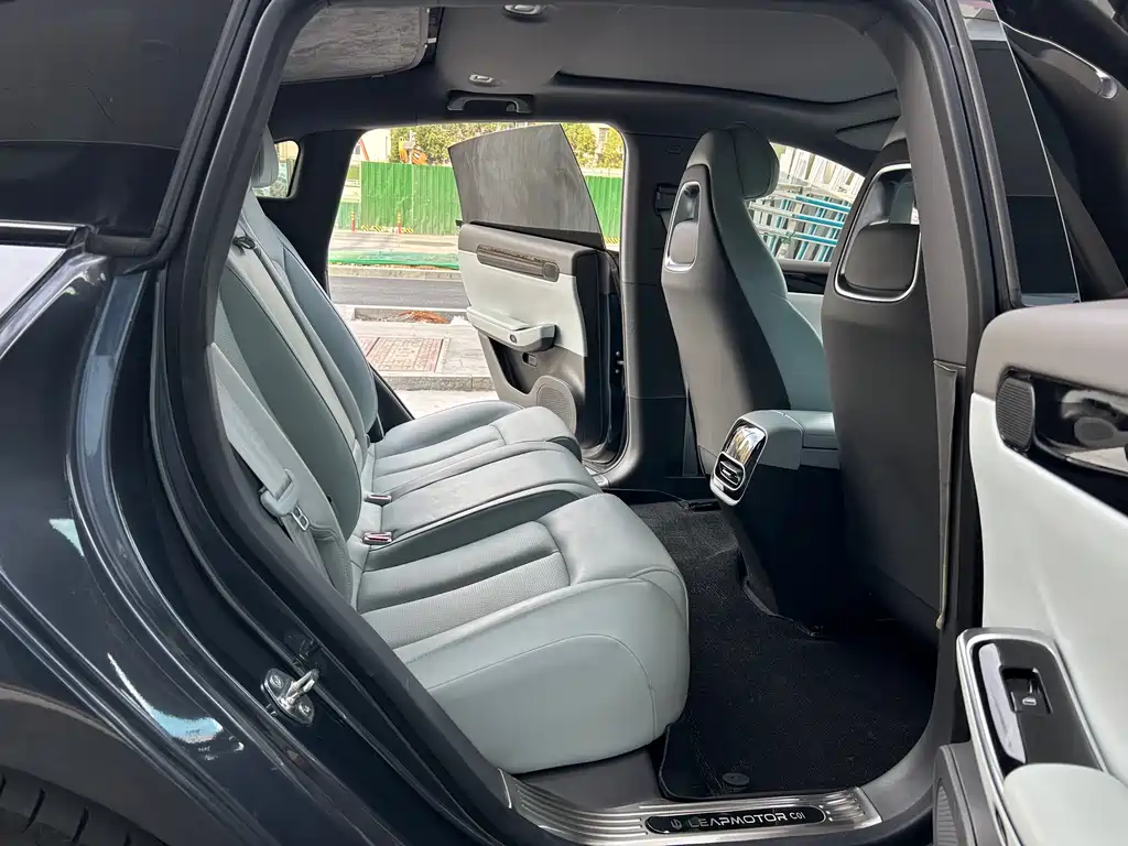 Фото машины 6