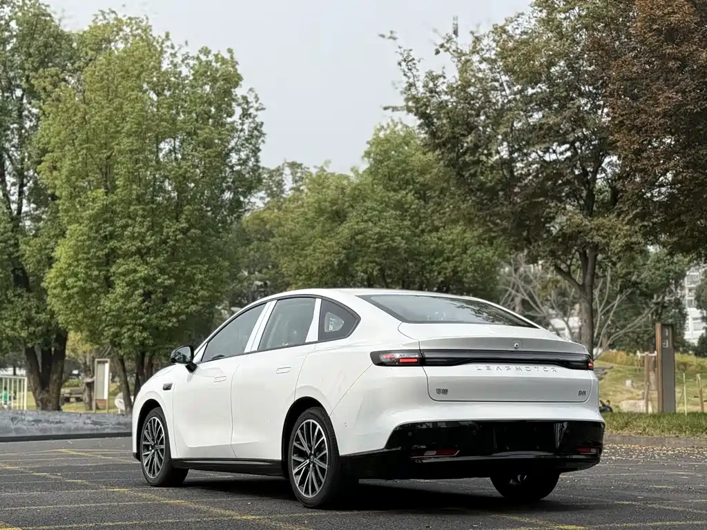 Фото машины 18