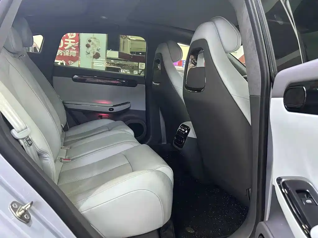 Фото машины 16