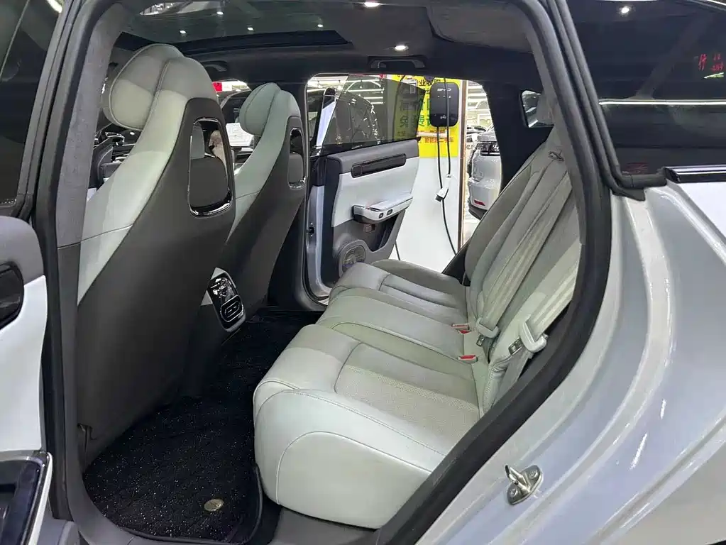 Фото машины 13