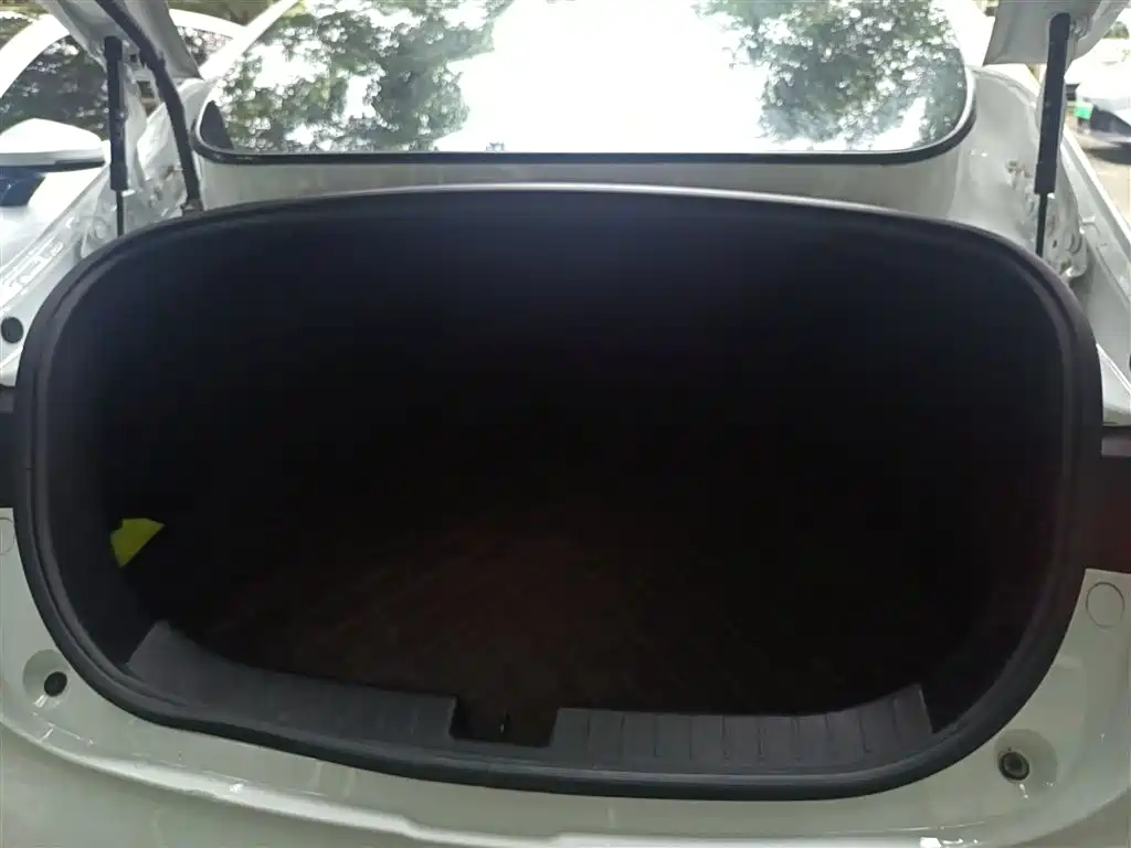 Фото машины 23