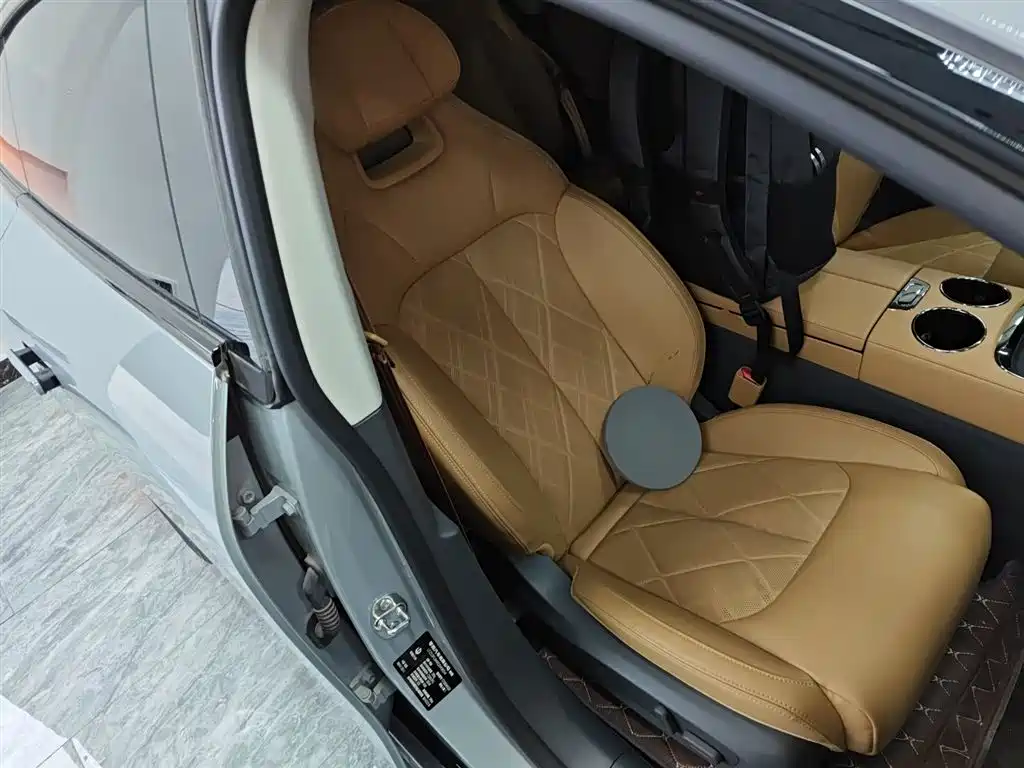 Фото машины 26