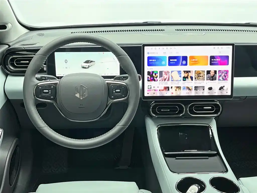 Фото машины 24