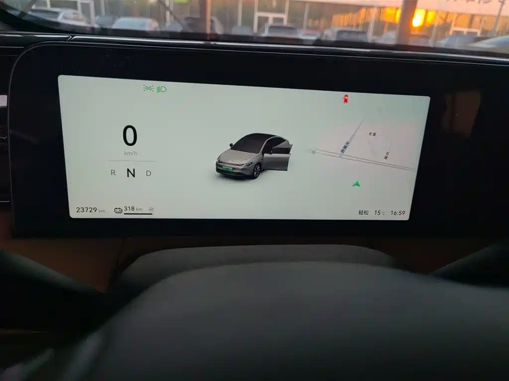 Фото машины 24