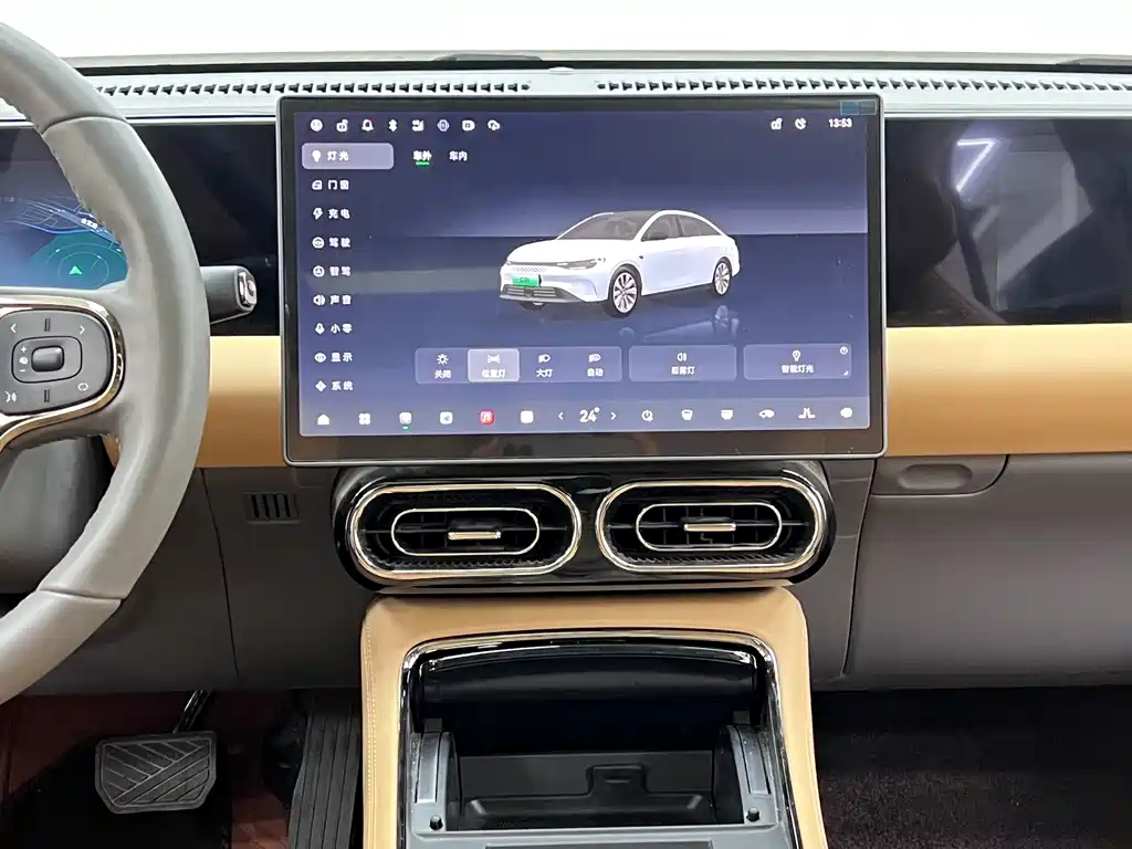 Фото машины 28