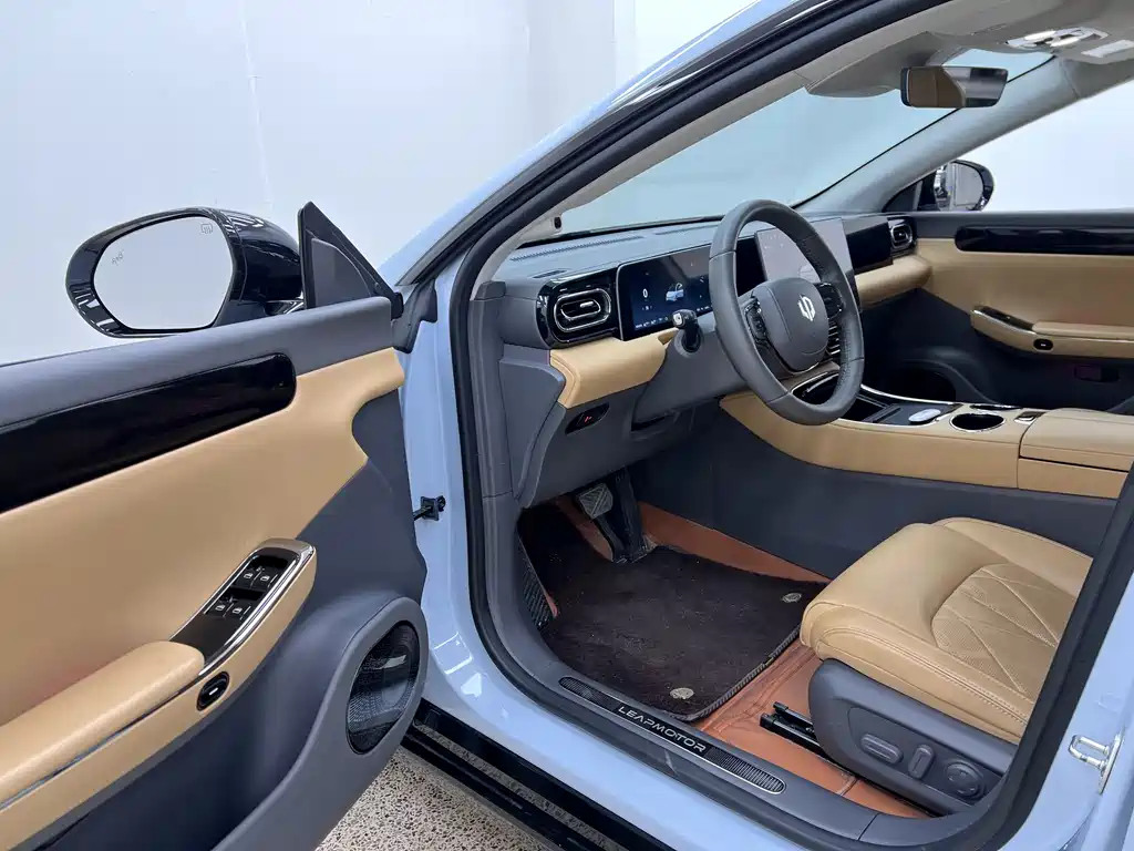 Фото машины 25