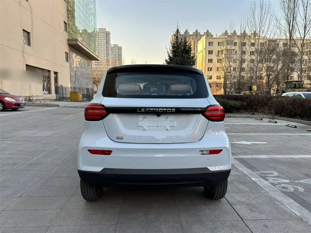 Zero run T03 2023 model 403 Light Edition