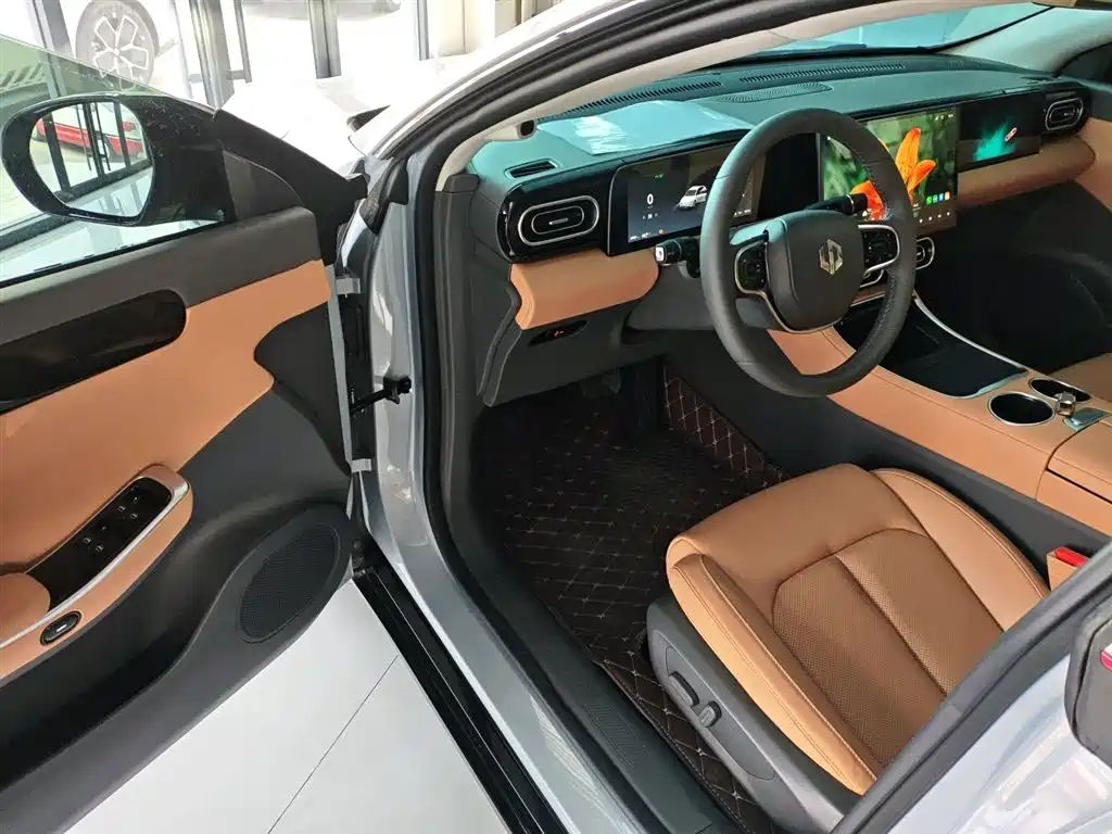 Фото машины 10