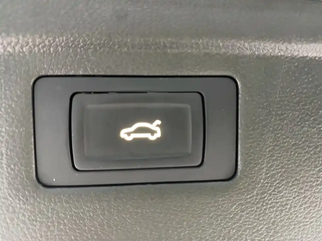 Фото машины 28