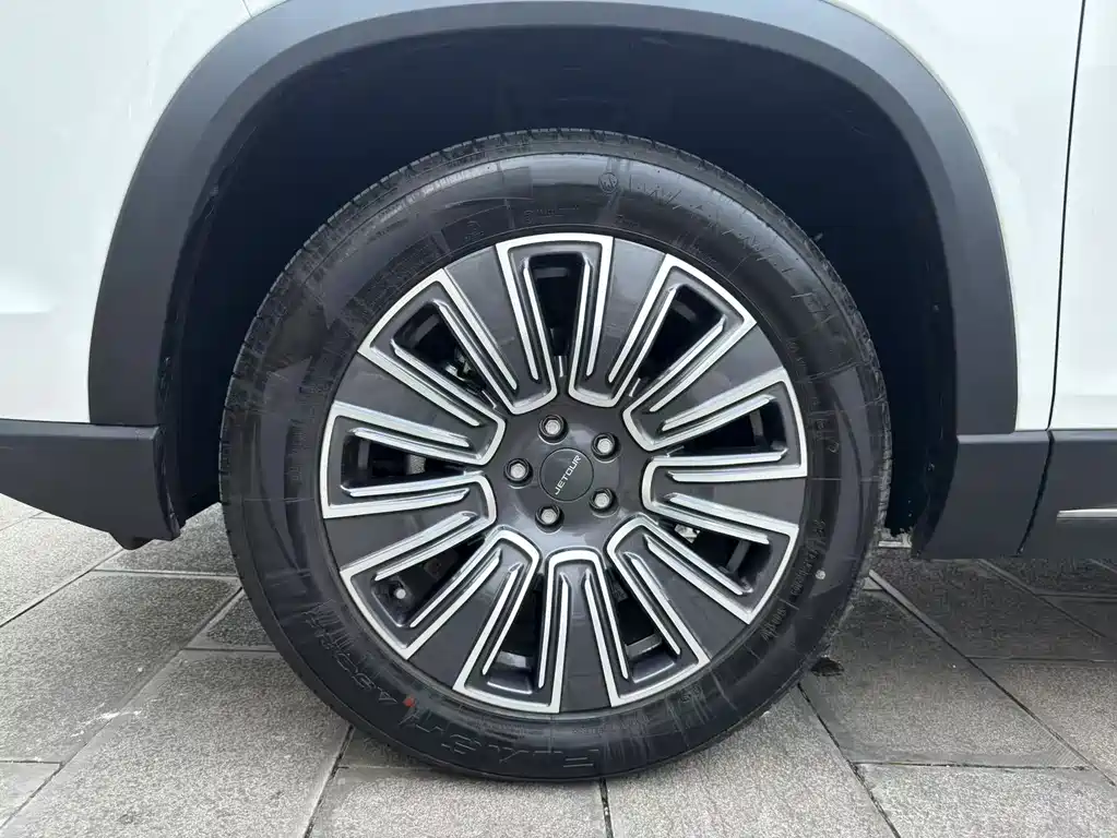 Фото машины 24