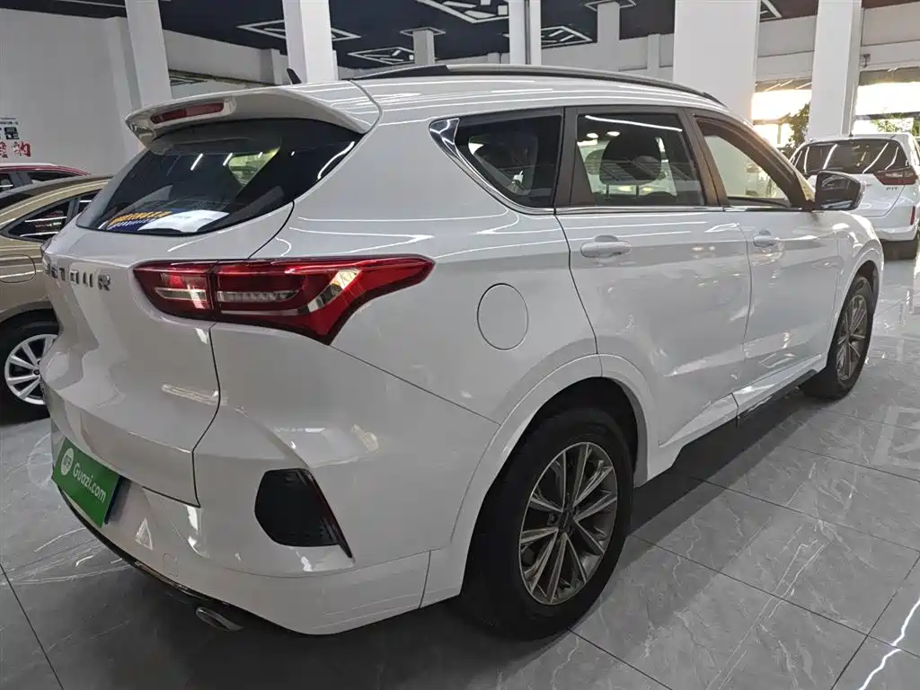 Jietu X70 2020 1.5T DCT Smooth Version 5 seats