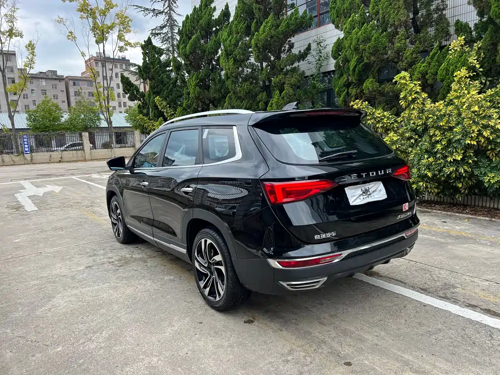 Jietu X90 2021 1.5T Manual Yingyue Version 7 seats