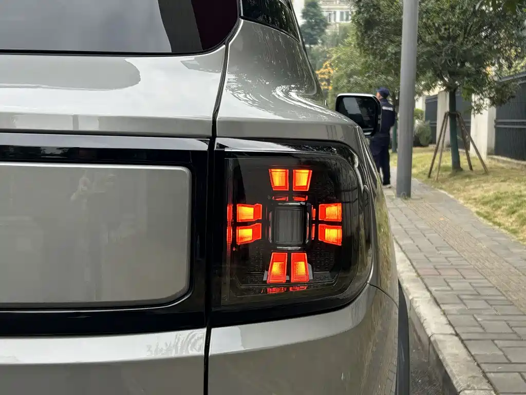 Фото машины 10