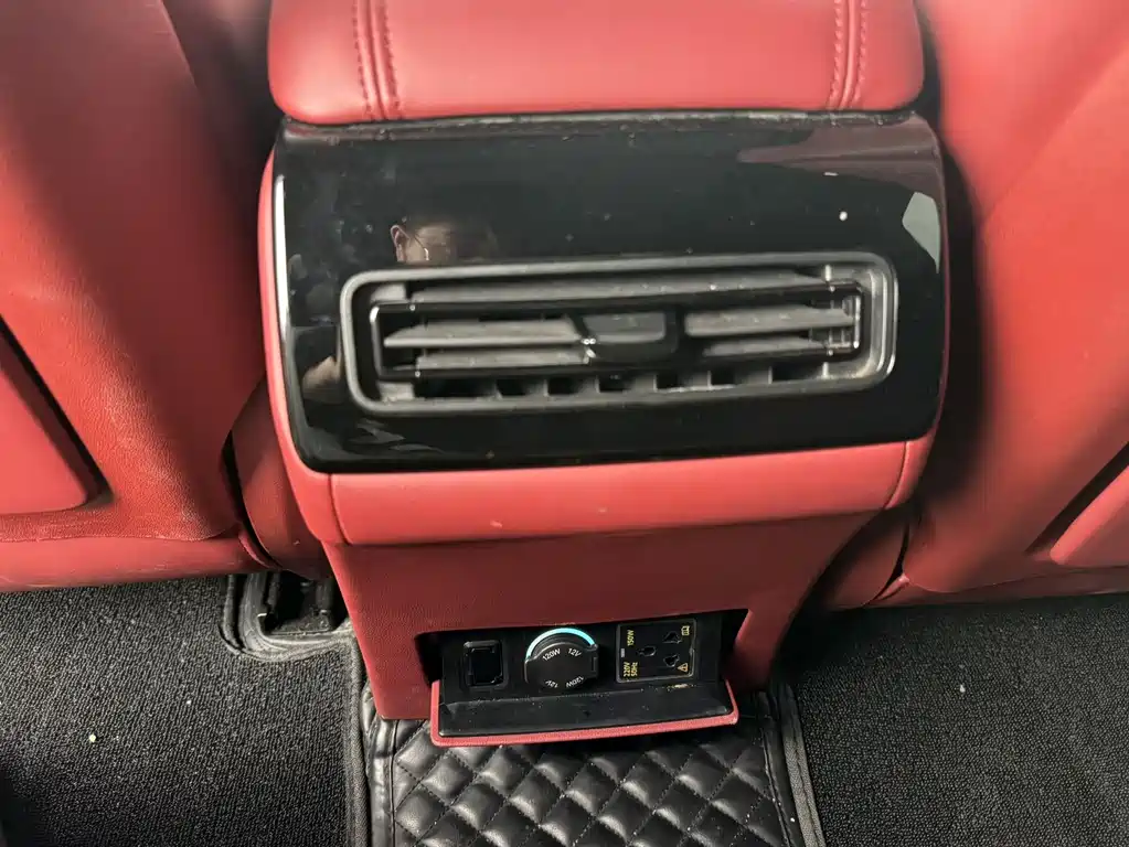 Sailis SF5 2021 Four-wheel drive Free Expedition Edition