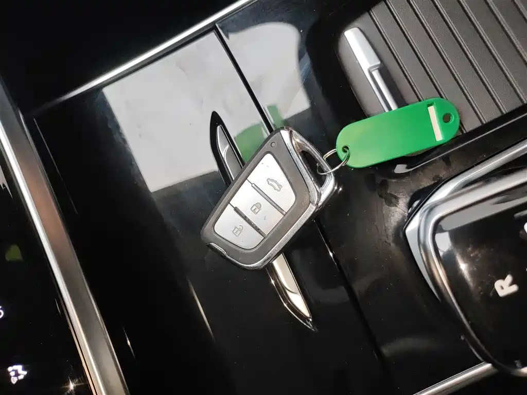 Sihao X8 2021 300T DCT Premium Smart Edition 6 Seats