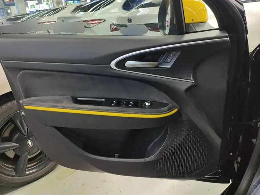 Фото машины 10