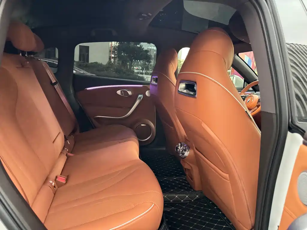 Фото машины 10