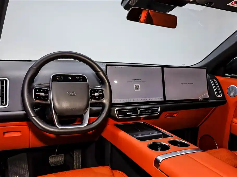 Фото машины 33