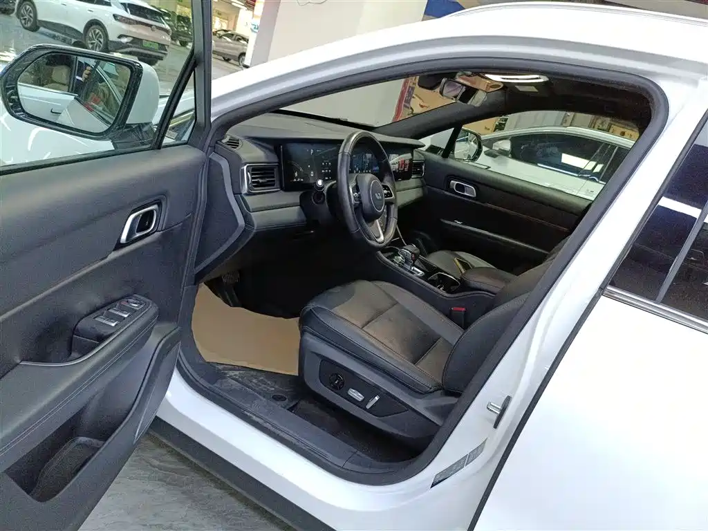 Ideal ONE 2021 extended range 6-seater version