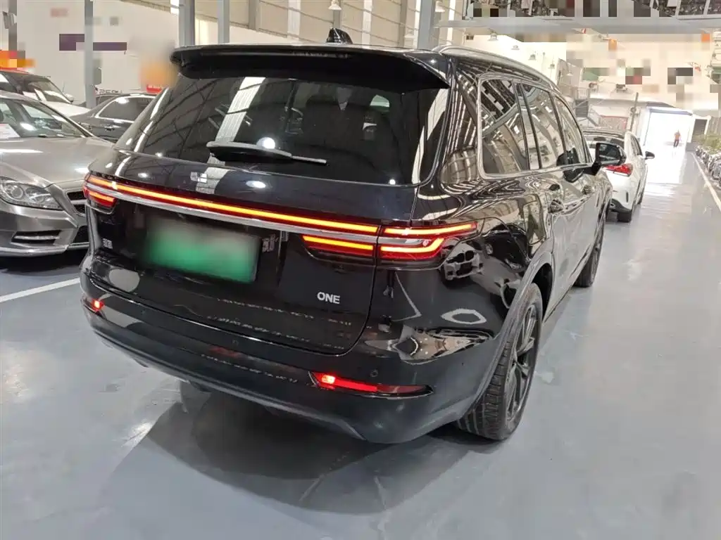 Ideal ONE 2021 extended range 6-seater version