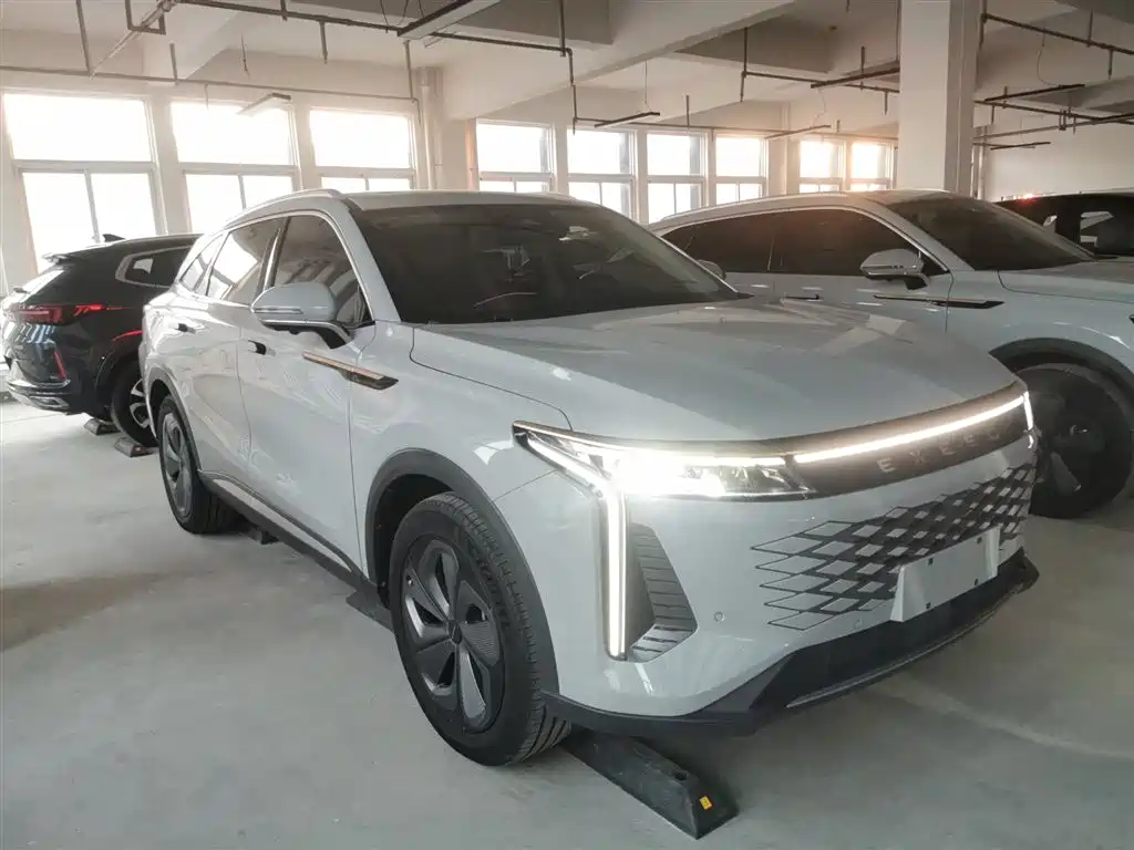 Xingtu Yaoguang 2023 400T Four-wheel drive Exclusive Edition
