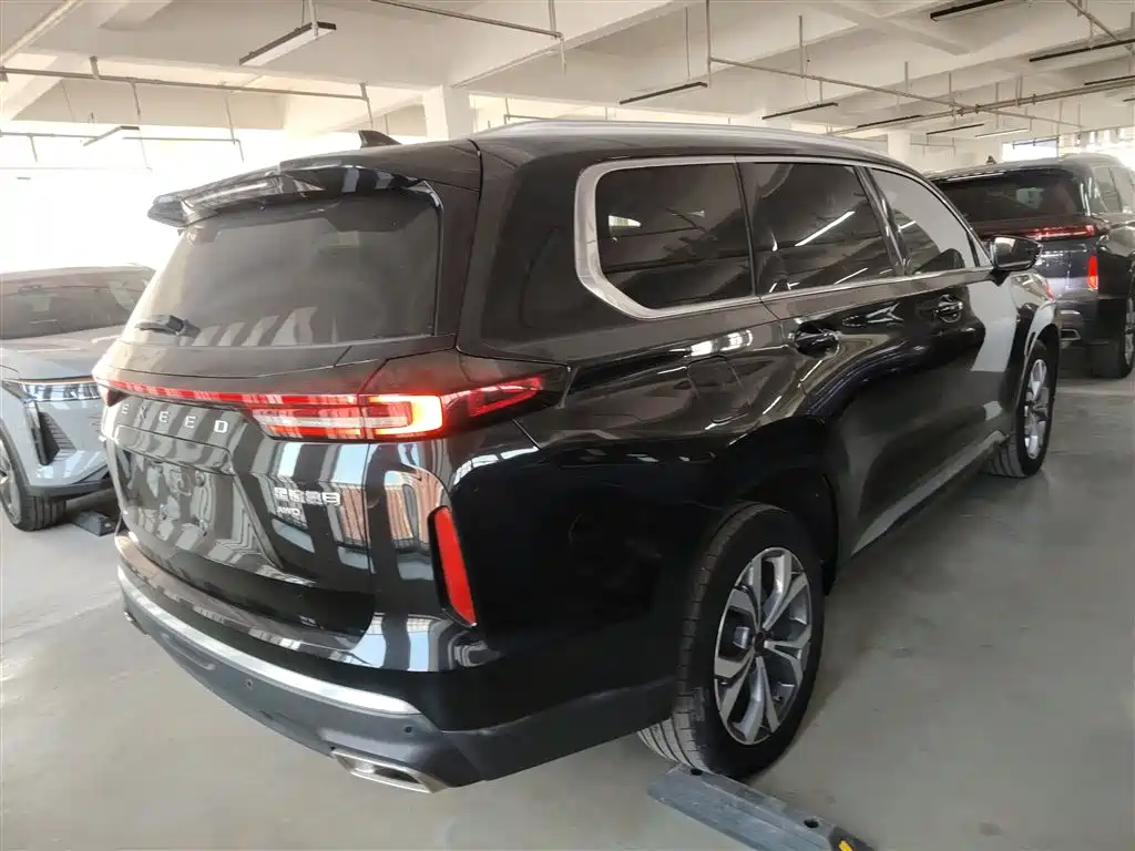 Xingtu Lanyue 2022 Discovery Edition 400T Four-wheel drive Star Enjoy 5 seats