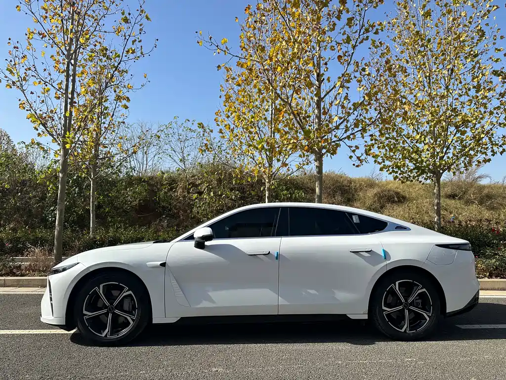 Фото машины 10