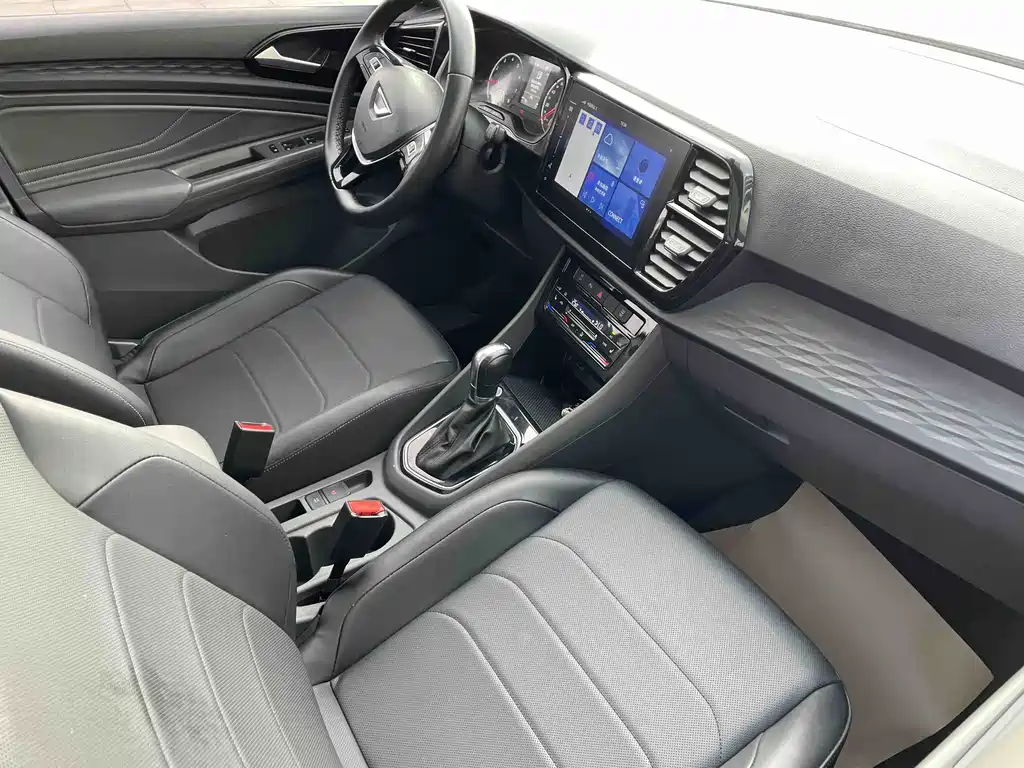 Jetta VS7 2020 1.4T automatic Glory type