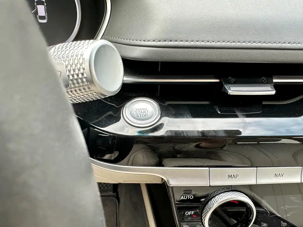 Genisys G80 2021 2.5T Rear Drive Deluxe Edition