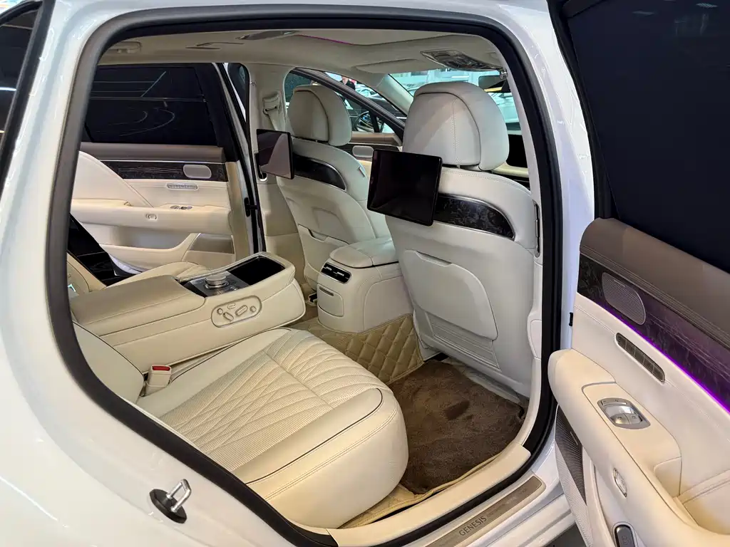 Фото машины 6