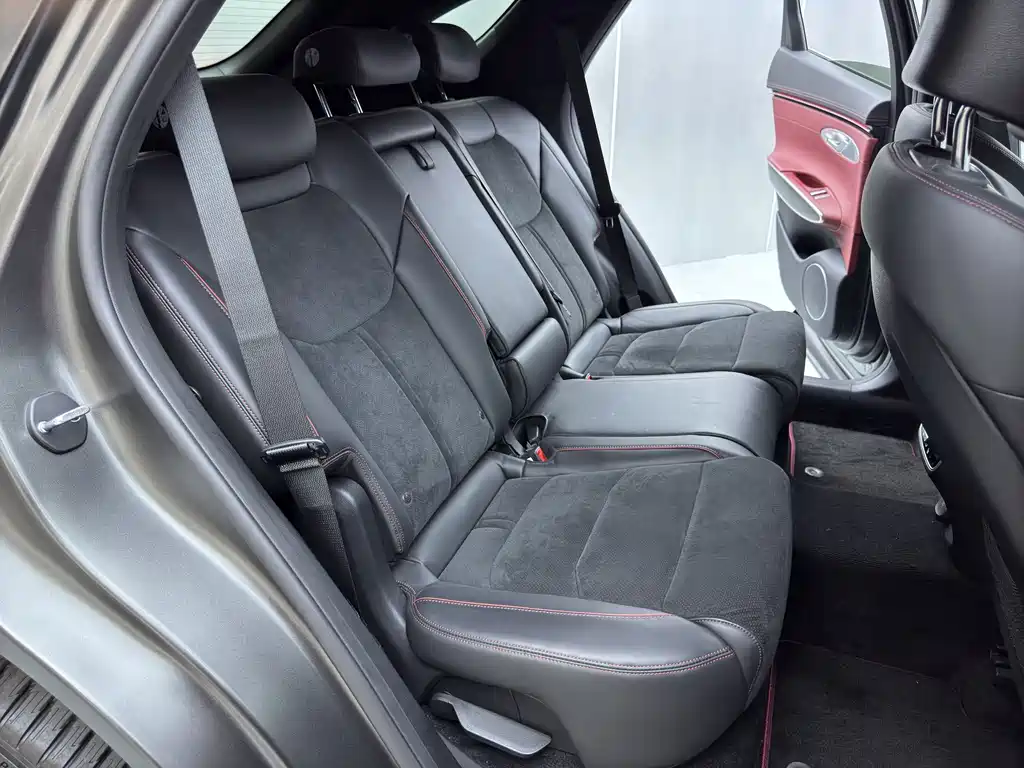 Genisys GV70 2025 2.5T four-wheel drive Ultimate Edition