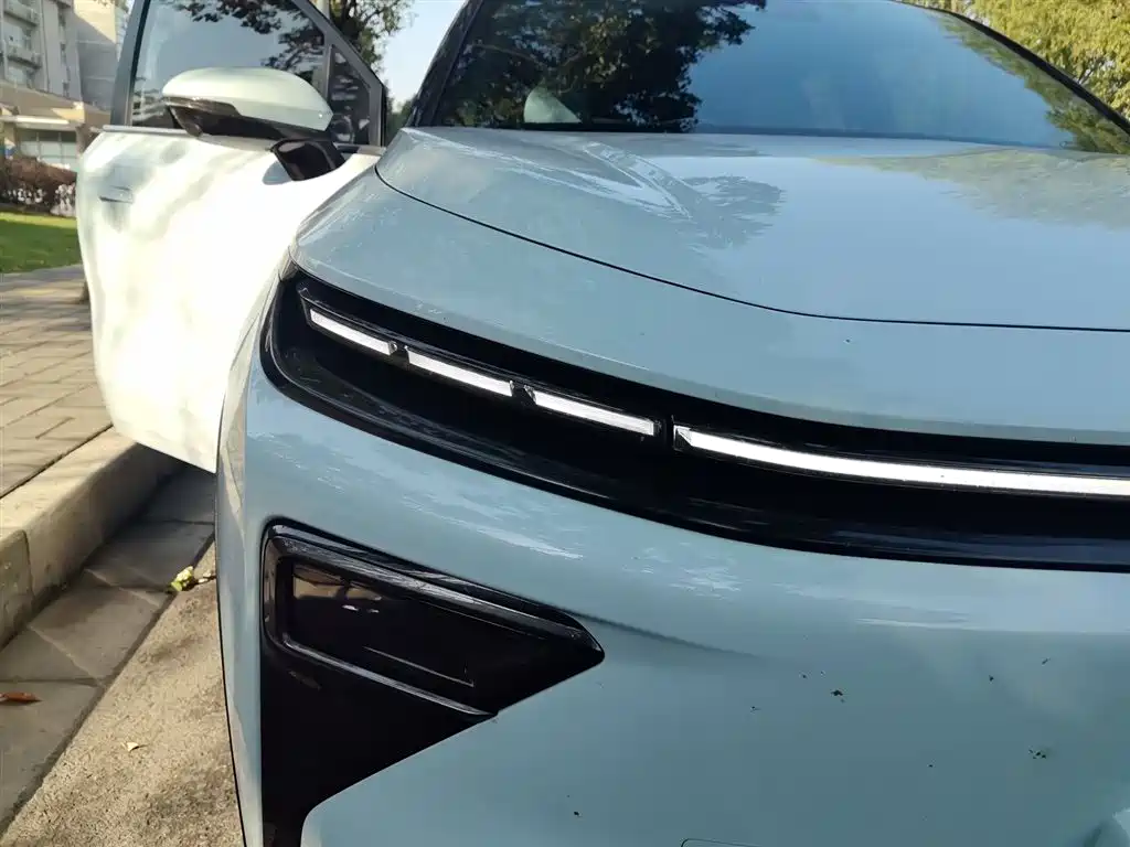 Ruilan 7 2023 model 450km Chi Yue