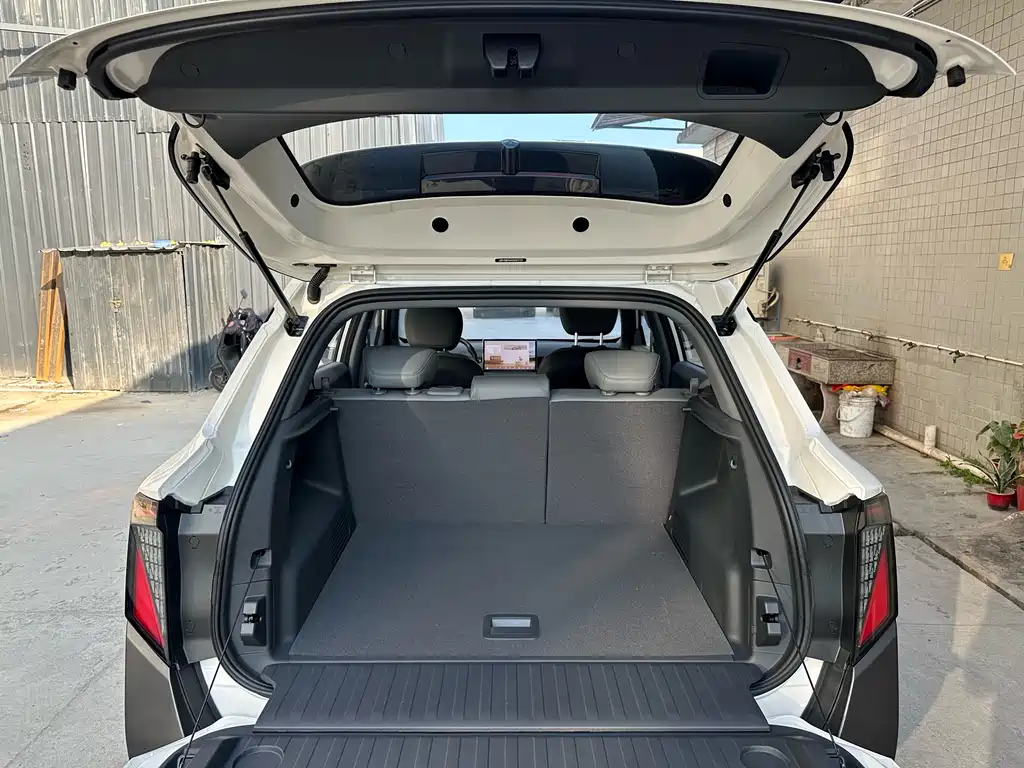 Nano 06 2025 model 401 Air