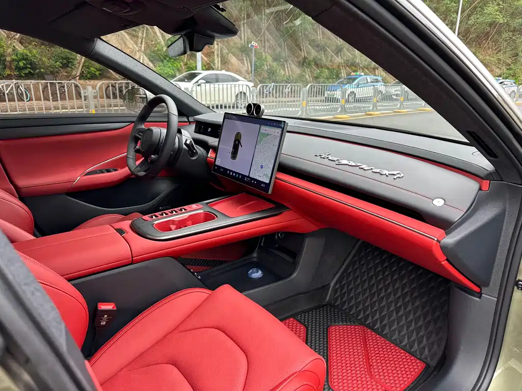 Фото машины