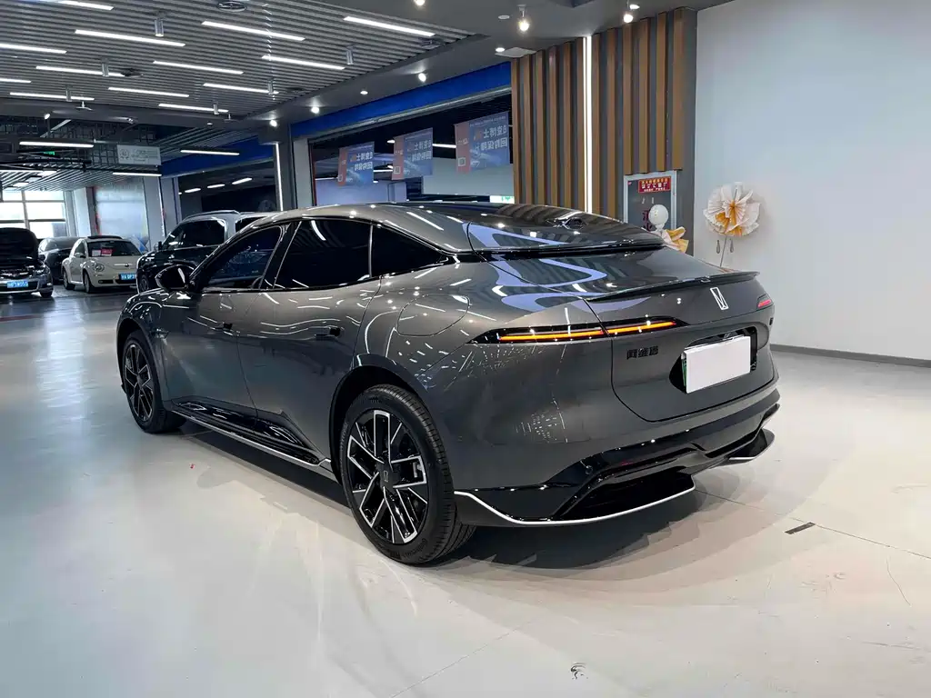 Фото машины 23