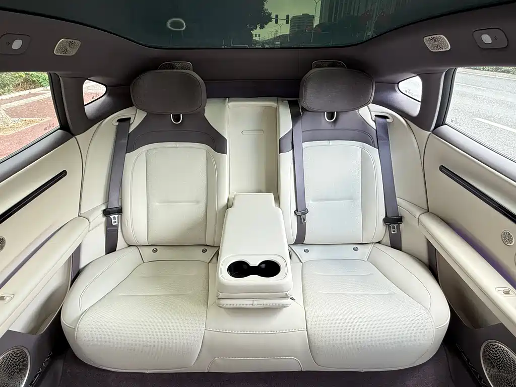 Фото машины 12