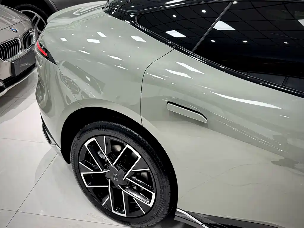 Фото машины 10