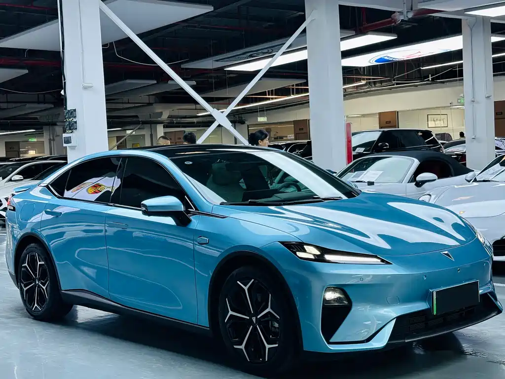 Dark Blue L07 2024 230Max Qiankun Smart Driving ADS SE Extended Range Version