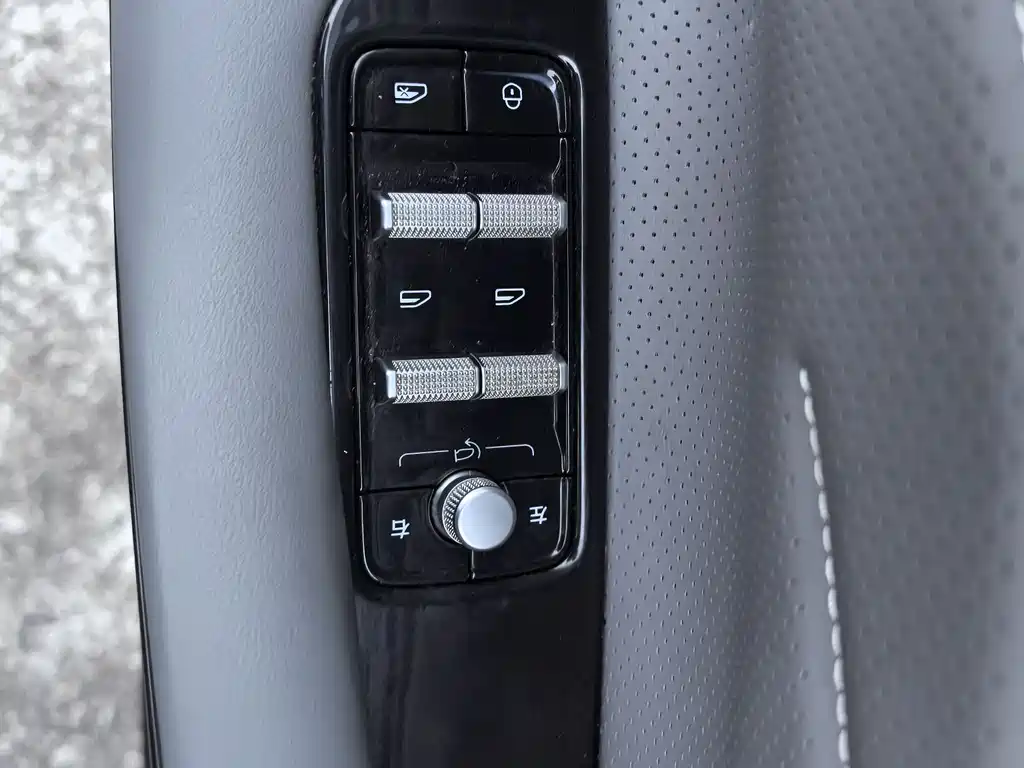 Galaxy E8 2024 550km rear drive PRO