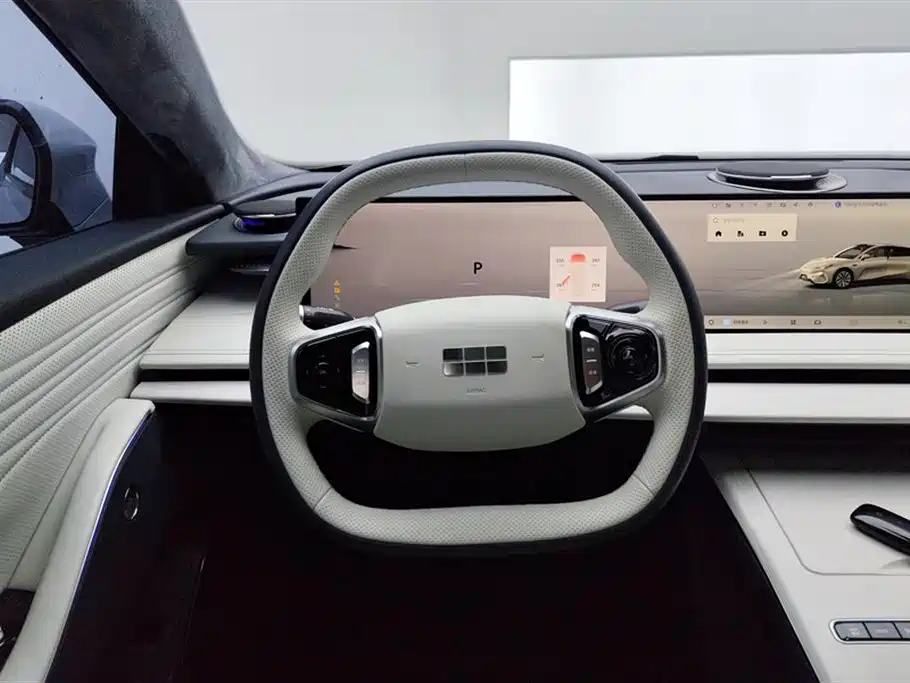 Galaxy E8 2024 550km rear drive MAX