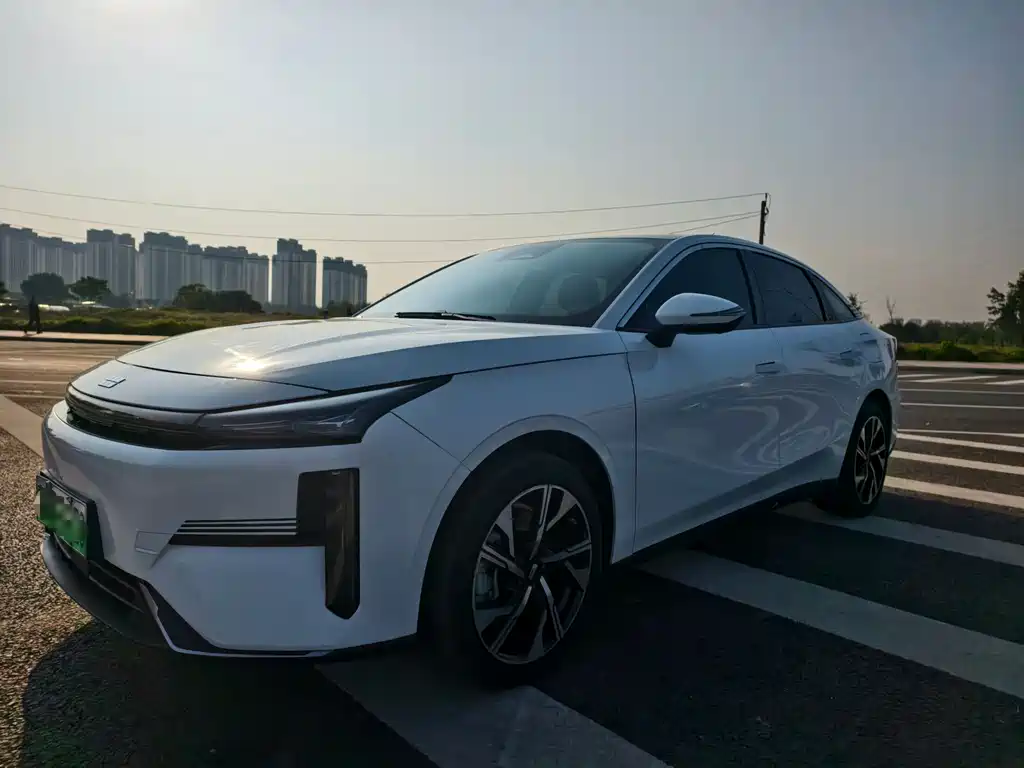 Galaxy L6 2024 125km PLUS Dragon Edition