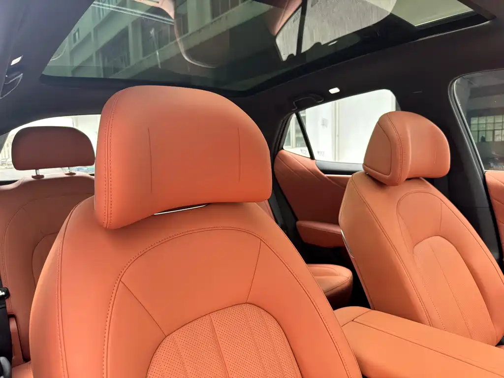 Фото машины 23