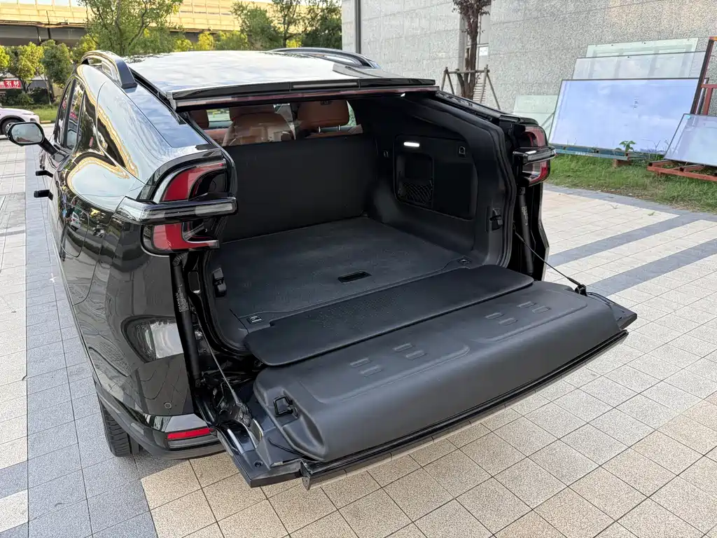 Changan Qiyuan E07 2025 pure electric four-wheel drive 90kWh Ultra high-performance version